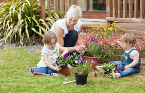 Safe and trusted Gardeners Earlsfield payment area